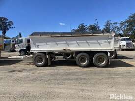 Northern Tri Axle Tipping Dog Trailer - picture0' - Click to enlarge