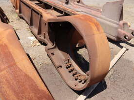 HITACHI EX1200-6 TRACK FRAME SET  - picture1' - Click to enlarge