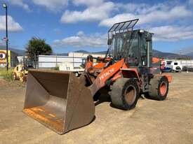 Hitachi ZW120 Articulated Loader - picture1' - Click to enlarge