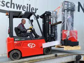 CPD20L1 ELECTRIC COUNTERBALANCE FORKLIFT TRUCK 2.0T - picture0' - Click to enlarge