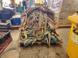 Pallet of Soft Slings - picture0' - Click to enlarge