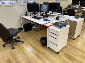 Office Furniture - picture0' - Click to enlarge