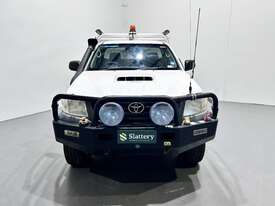 2012 Toyota Hilux Workmate Diesel - picture2' - Click to enlarge