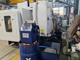 Vertical Machining centre - picture2' - Click to enlarge