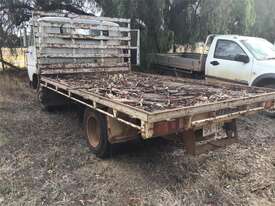 Mitsubishi Canter Tray Top Truck - picture0' - Click to enlarge