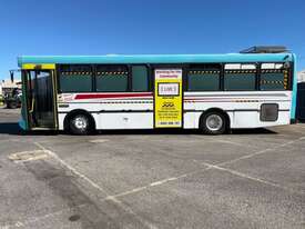 1991 Isuzu 8EJ65-LT111P Bus - picture2' - Click to enlarge