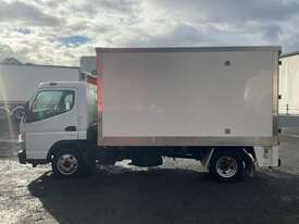 2017 Mitsubishi Canter 515 Refrigerated Pantech - picture2' - Click to enlarge