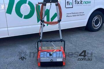 Roots Wizzard 34P Mini Floor Scrubber