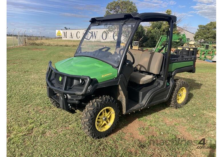 caption 2022 John Deere 865M Atvs Gators