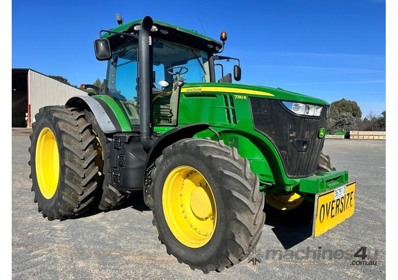 caption 2014 John Deere 7210R Row Crop Tractors