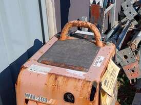 MIKASA Plate Compactor Reversible 340kg Diesel - picture0' - Click to enlarge