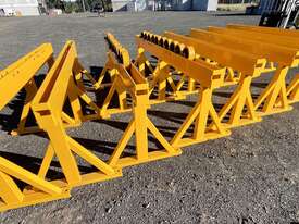 Heavy Duty Trestles - picture0' - Click to enlarge