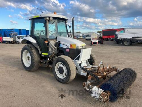 New Holland TD60D Tractor