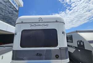 TrailTrekker 3 HORSE ANGLE LOAD FLOAT 3HAL- 5075 TrailTrekker 3 HORSE ANGLE LOAD FLOAT 3HAL- 5075