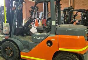ACTIVE FORKLIFTS - 4 Ton Toyota Forklift | 53 Hours | Diesel | 4M Height