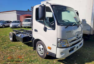 (8354) 2022 (New) Hino 300-616 Series 2 (Kyabram Vic.) (Kyvalley, VIC)
