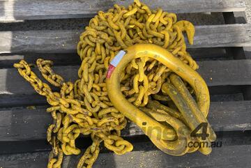   LOT #38 Lifting chains