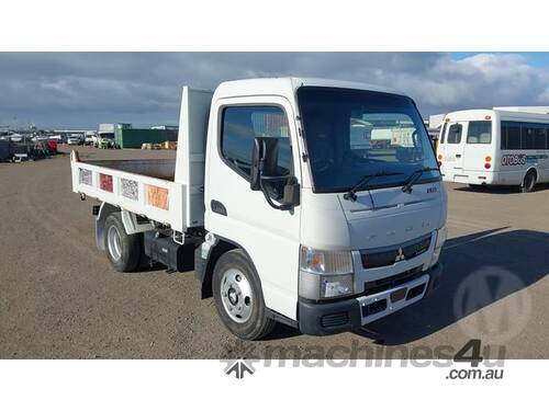 caption Fuso Canter