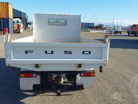 Fuso Canter - picture2' - Click to enlarge
