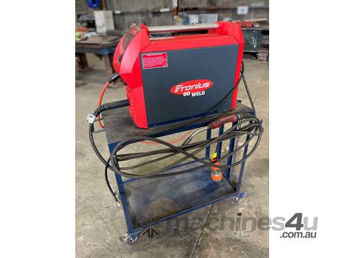 caption Fronius Compact Pulse MIG Welders: TPS320IC - Top Tier Performance & Reliability!