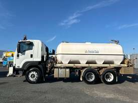 2010 Isuzu FXZ1500 Water Tanker - picture2' - Click to enlarge