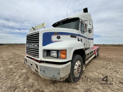 1999 Mack CH Prime Mover