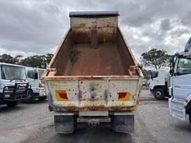 2008 Mitsubishi FN 600   6x4 Tipper - picture0' - Click to enlarge