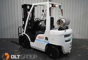 Nissan 2.5 Tonne LPG Forklift Sideshift Fork Positioner 2017 Series Very Tidy Truck