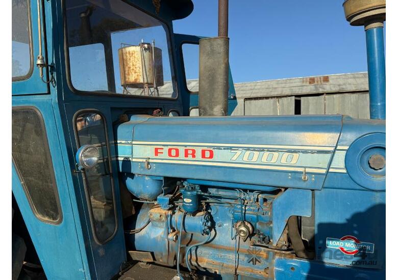 caption Ford 7000 Tractor