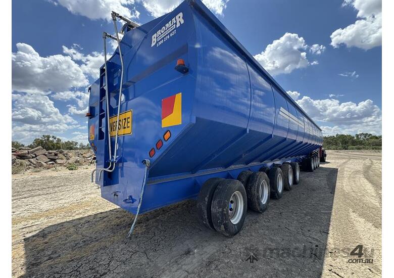 caption 150 TONNE BROMAR MOTHER BIN
