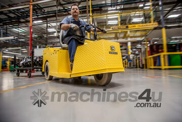 Tow Tug | Super Duty Cushman Tug 8k | RENT, HIRE OR BUY