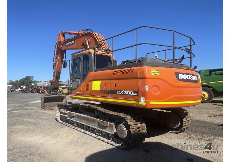 2014 Doosan DX300LC