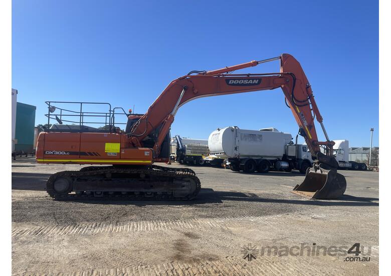 2014 Doosan DX300LC