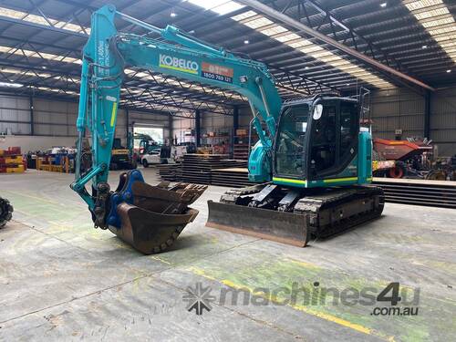caption 2018 Kobelco Sk135sr-3