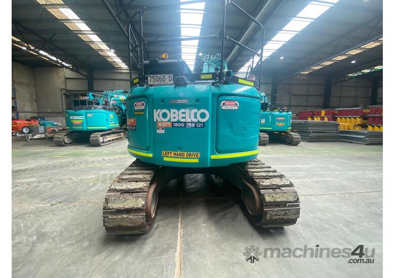 caption 2018 Kobelco Sk135sr-3