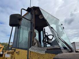 2012 Komatsu WA150-5 4 x 4 Front End Loader - picture0' - Click to enlarge