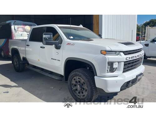 caption Chevrolet Silverado