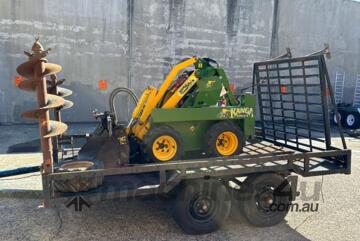 20HP KANGA MINI LOADER ON TRAILER WITH ACCESSORIES