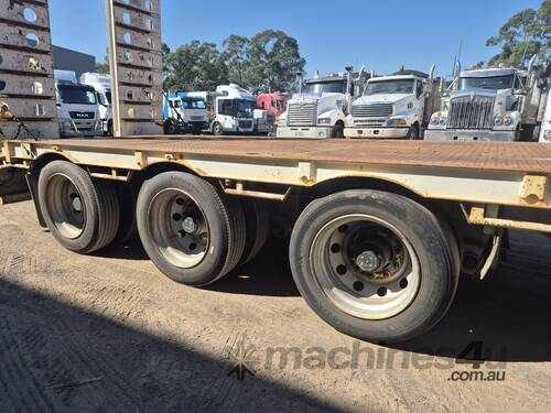 2017 Bullet ST3  Step Deck With Loading Ramps
