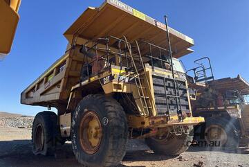 Caterpillar   777D Caterpillar   777D