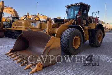 CAT 966M Wheel Loaders integrated Toolcarriers