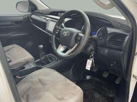 2018 Toyota Hilux SR Diesel (Ex Lease) - picture0' - Click to enlarge