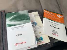 2018 Toyota Hilux SR Diesel (Ex Lease) - picture1' - Click to enlarge