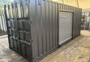 SHIPPING CONTAINER WITH NEW ROLLER DOOR 20FT