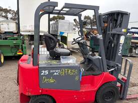 2009 Nichiyu FB25PN Forklift - picture0' - Click to enlarge