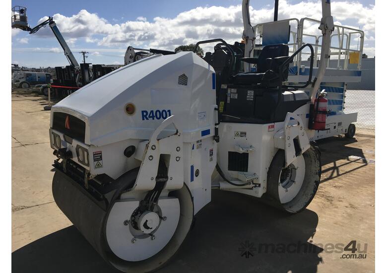 2020 Ammann ARX40 Roller Twin Drum Smooth 4.0T