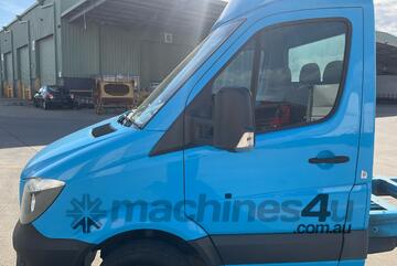 2016 Mercedes-Benz Sprinter Cab Chassis Single Cab