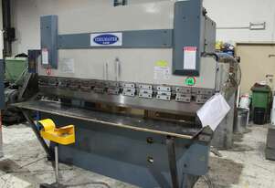 Steelmaster Hydraulic Press Brake Folder