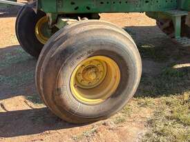 JOHN DEERE 4450 - picture0' - Click to enlarge