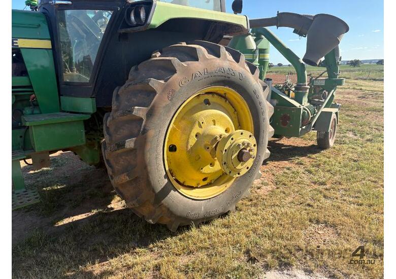 JOHN DEERE 4450